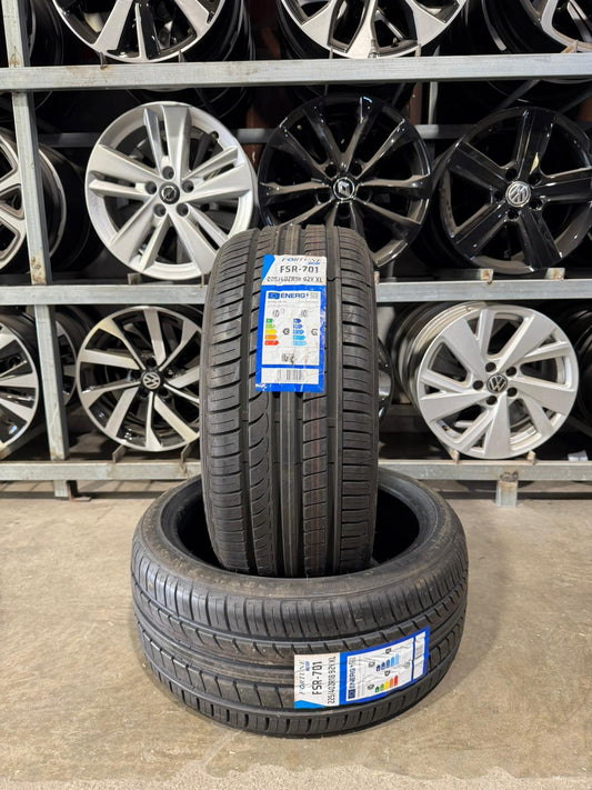 225/40R18 FORTUNE FSR701 92YXL