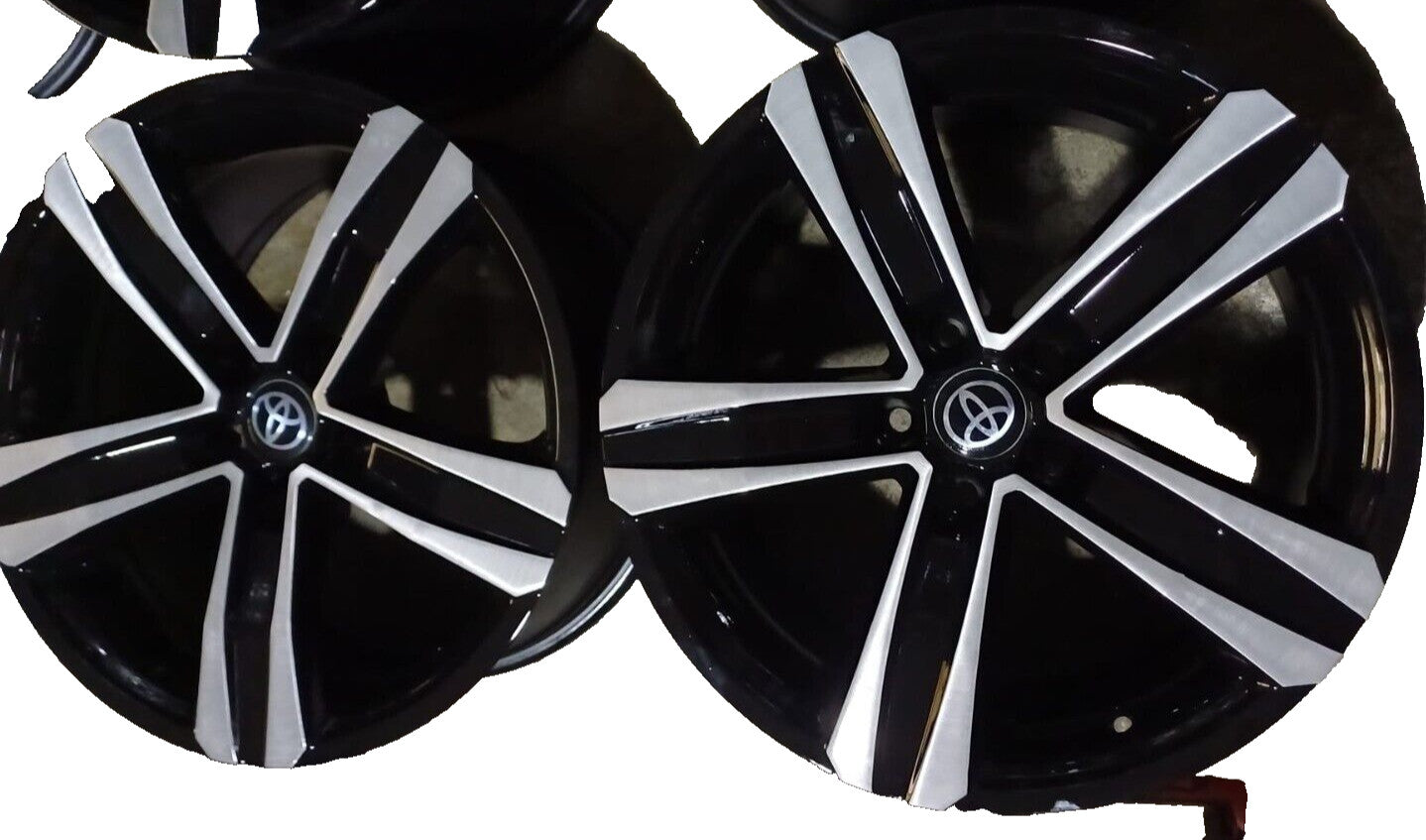 4 Cerchi In Lega Toyota Rav4 MARCA MAK (NON ORIGINALI) R.18