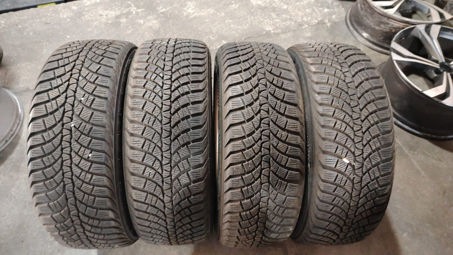 215/55 R17 Kumho Winter Craft WP71 – Invernali DOT 2020 – 4pz