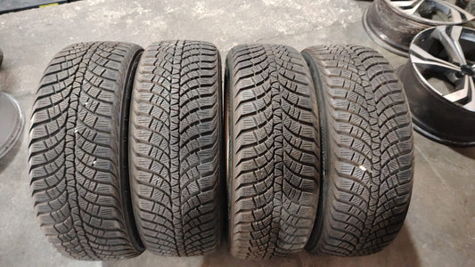 215/55 R17 Kumho Winter Craft WP71 – Invernali DOT 2020 – 4pz