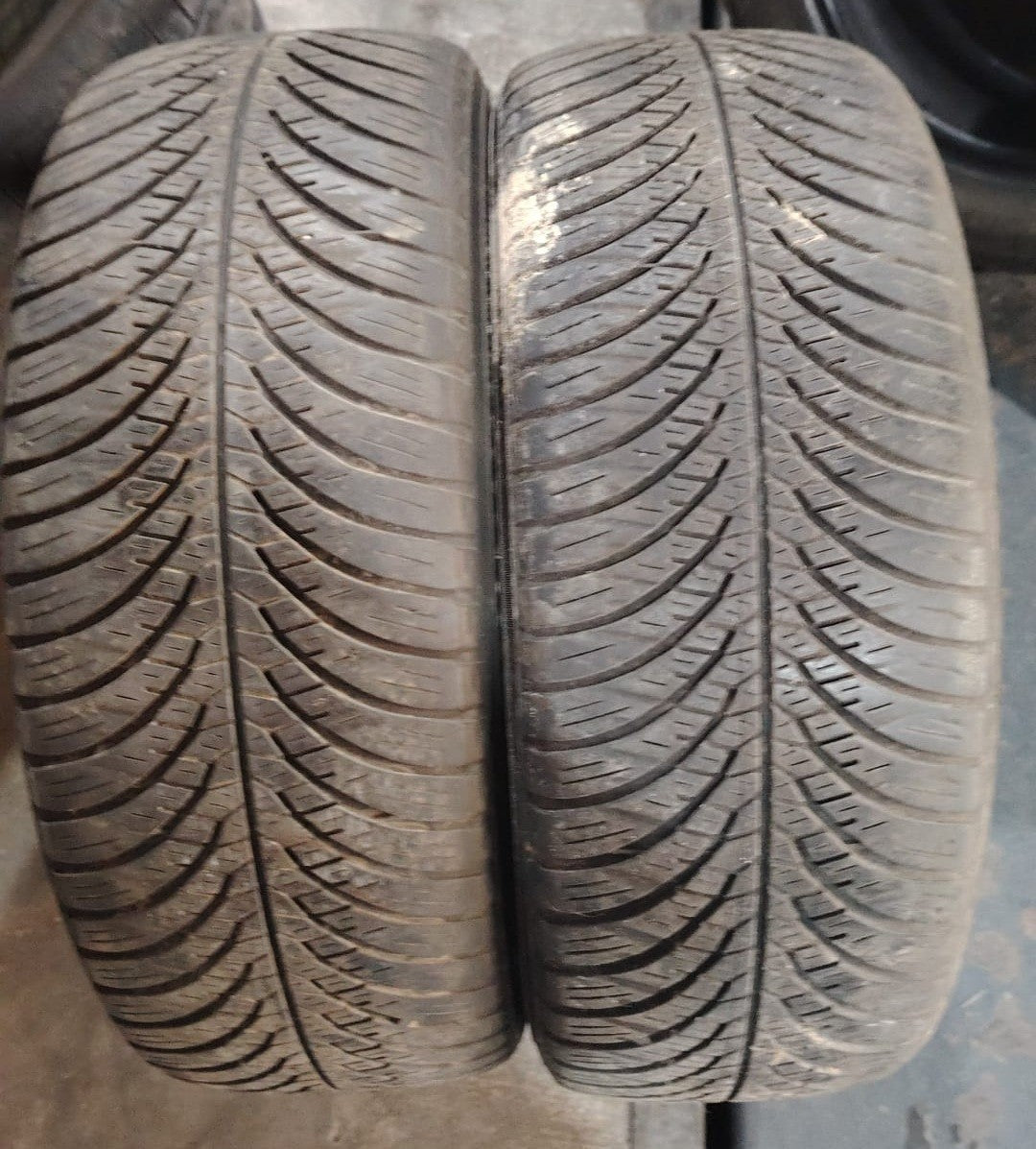 205/55 R16 Yokohama Bluearth 4S – Invernali DOT 2020 – Set completo