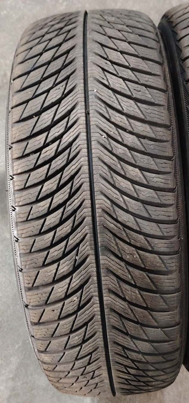 235/60 R18 Michelin Pilot Alpin 5 – Invernali DOT 2021 – Battistrada 7mm