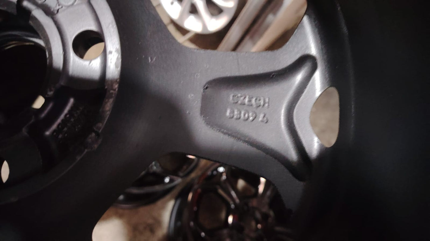 cerchi in lega ford ecosport raggio 17 con valvole tpms
