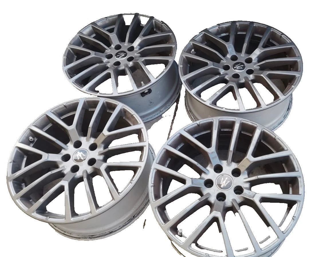 Set 4 cerchi in lega originali Maserati grecale raggio 19 INCLUSE VALVOLE TPMS