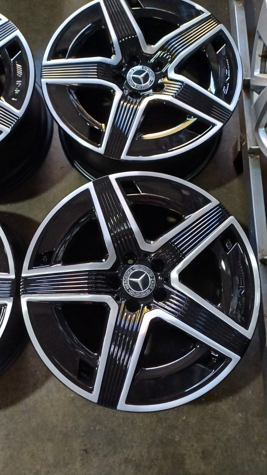 4 CERCHI IN LEGA 19 ORIGINALI AMG MERCEDES GLC -GLC COUPE C254