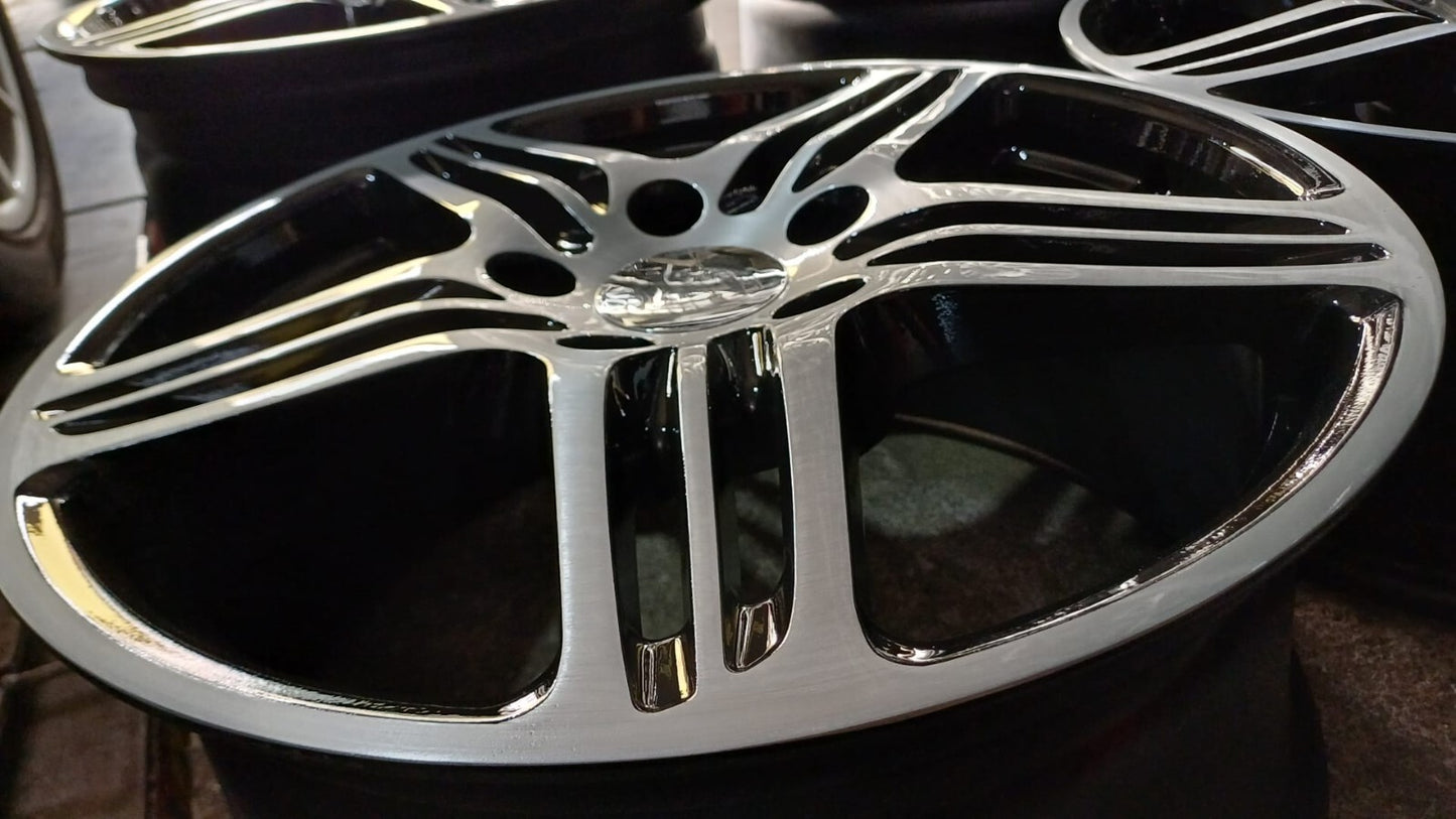 4 CERCHI PORSCHE 911-997 RAGGIO 18