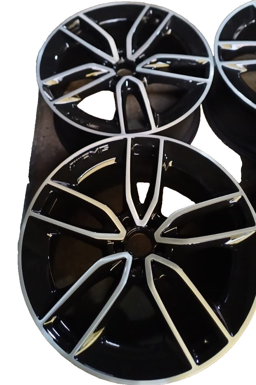 4 CERCHI IN LEGA ORIGINALI  MERCEDES AMG GLE DOPPIO CANALE RAGGIO 22