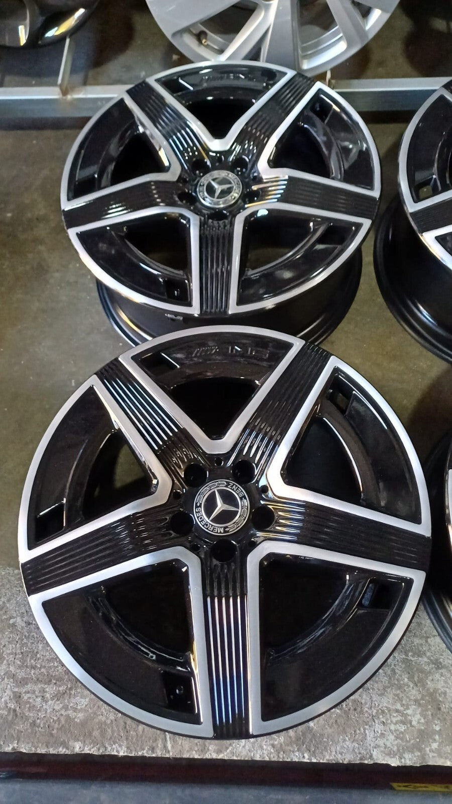4 CERCHI IN LEGA 19 ORIGINALI AMG MERCEDES GLC -GLC COUPE C254