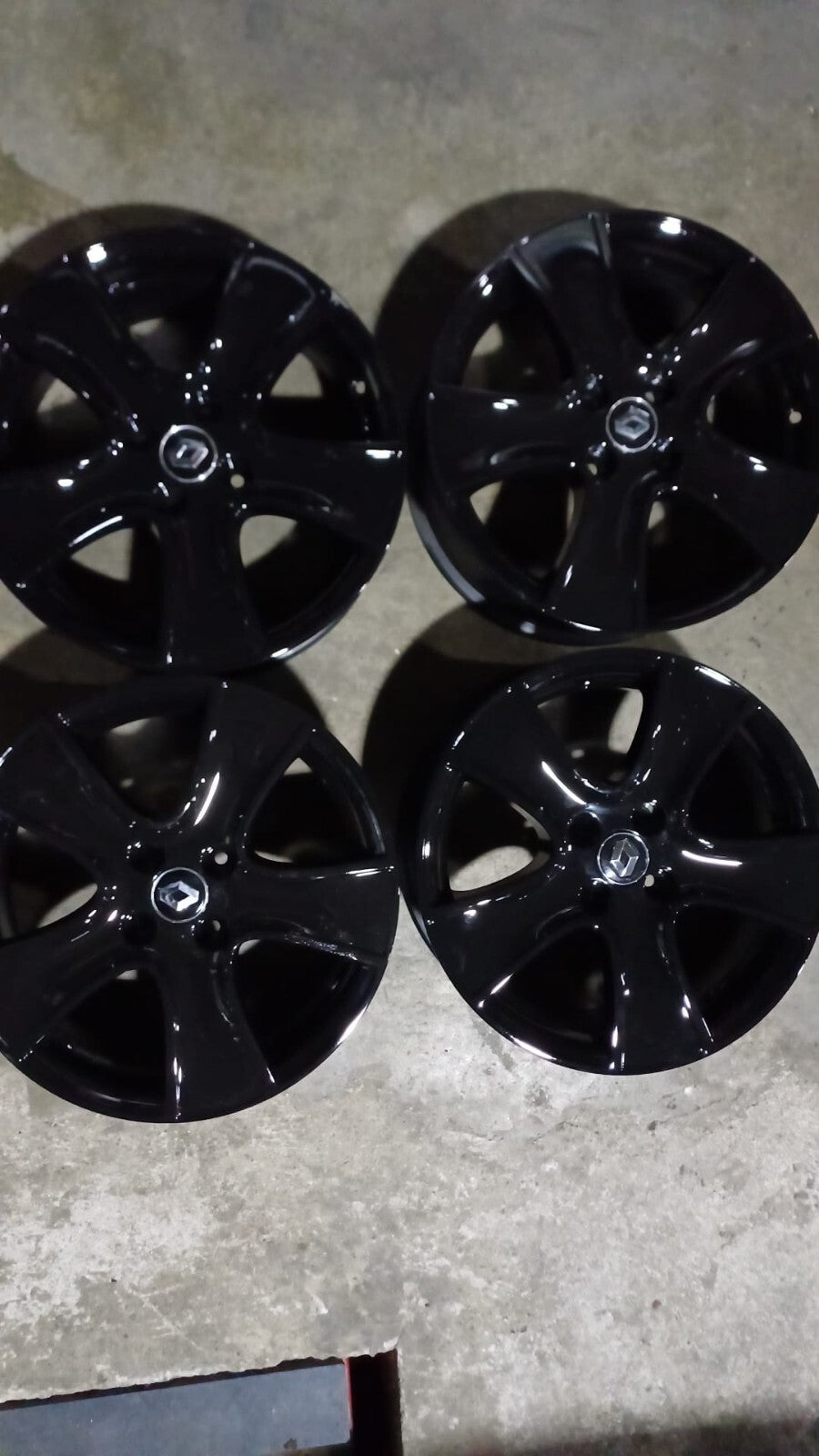 4 CERCHI ORIGINALI RENAULT  CLIO RAGGIO 16
